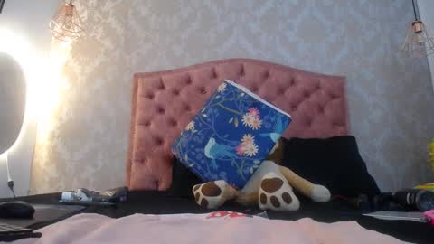 Snapshot of sharick_greco chatting on 27, 1, 2025 SHARICK online show from 27, 1, 2025