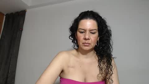 Snapshot of sharickleon11 chatting on 20, 9, 2025 sharickleon11 online show from 20, 9, 2025