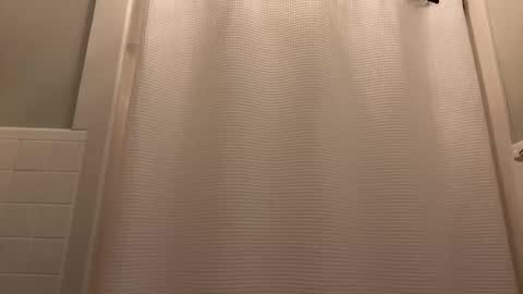 shark1865 online show from 28, 1, 2025