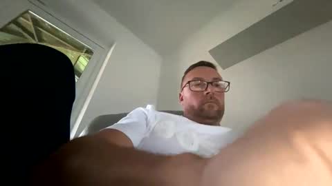 Snapshot of sharksboy16 chatting on 28, 12, 2024 Sharksboy online show from 28, 12, 2024