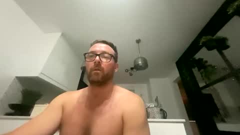 Snapshot of sharksboy16 chatting on 4, 11, 2025 Sharksboy online show from 4, 11, 2025