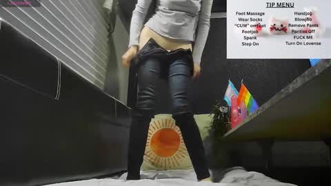 Snapshot of sharkysimon chatting on 11, 11, 2025 sharkysimon online show from 11, 11, 2025