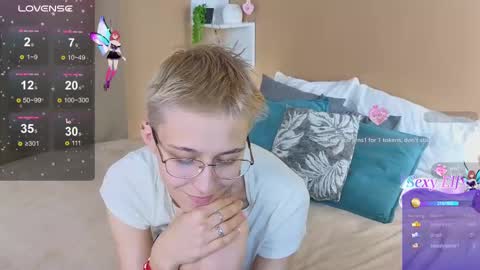 Snapshot of sharli_rose chatting on 19, 2, 2025 Sharli online show from 19, 2, 2025