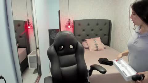 M A G N O  online show from 10, 10, 2025