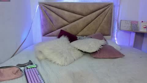 sharondiirtyy online show from 15, 9, 2025