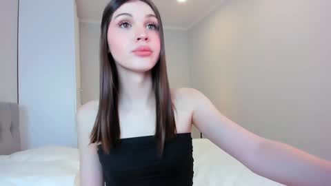 Snapshot of sharonforever chatting on 29, 12, 2024 Sharon online show from 29, 12, 2024