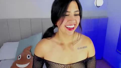 Snapshot of sharonlovee_ chatting on 11, 9, 2025 SharonLovee online show from 11, 9, 2025