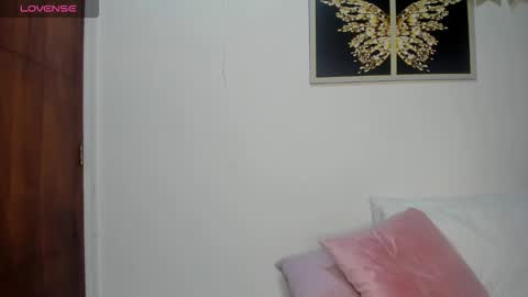 Snapshot of sharonscothh chatting on 4, 10, 2025 sharonscothh online show from 4, 10, 2025