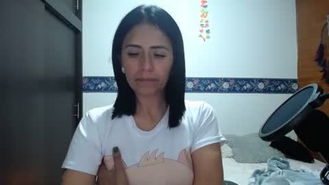 Snapshot of sharoon__cherry_ chatting on 12, 9, 2025 sharon online show from 12, 9, 2025