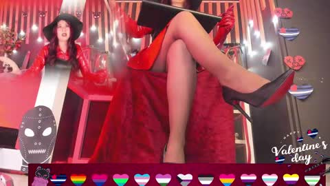 Snapshot of sharoon_gold chatting on 14, 2, 2025 Your mistress Sharon online show from 14, 2, 2025