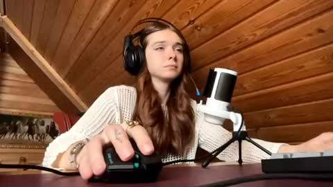 Snapshot of shavonflosi chatting on 22, 5, 2026 Maria online show from 22, 5, 2026