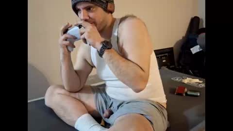 snowboarder9420 online show from 28, 2, 2025