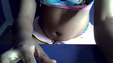 shawnie_baby online show from 20, 9, 2025