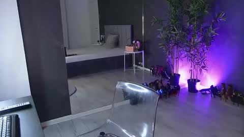 Snapshot of shayblonde chatting on 12, 3, 2025 shayblonde online show from 12, 3, 2025