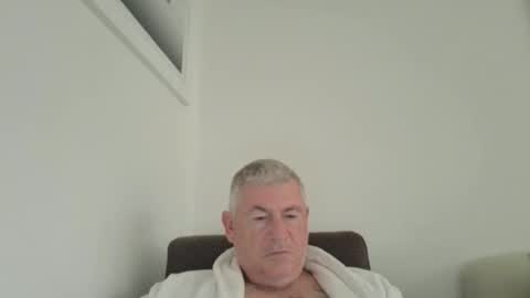 Snapshot of she52 chatting on 29, 10, 2025 she52 online show from 29, 10, 2025