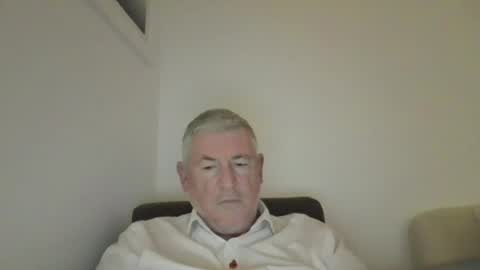 Snapshot of she52 chatting on 30, 10, 2025 she52 online show from 30, 10, 2025