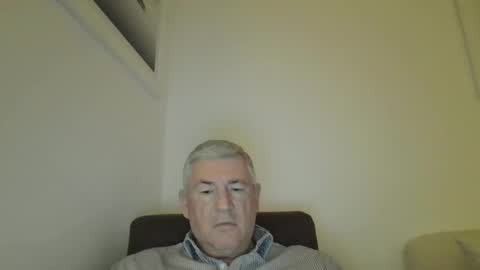 Snapshot of she52 chatting on 11, 11, 2025 she52 online show from 11, 11, 2025