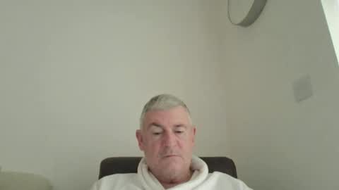 Snapshot of she52 chatting on 22, 12, 2025 she52 online show from 22, 12, 2025