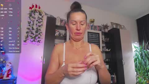 Sheila GMT 2 Tuesday Wednesday Friday Saturday Sunday- 8  5  online show from 10, 1, 2026