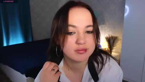 Snapshot of sheileyn chatting on 21, 2, 2025 Jessie online show from 21, 2, 2025