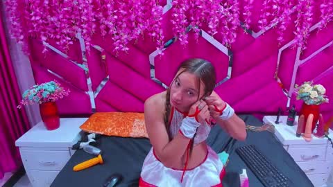 sheilly_anal online show from 9, 3, 2025