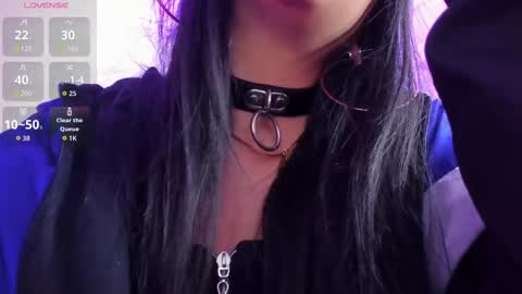 Snapshot of sheilly_brown chatting on 6, 11, 2025 sheilly_brown online show from 6, 11, 2025