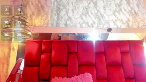 Snapshot of sheilly_brown chatting on 19, 11, 2025 sheilly_brown online show from 19, 11, 2025