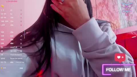 Snapshot of sheilly_brown chatting on 19, 12, 2025 sheilly_brown online show from 19, 12, 2025