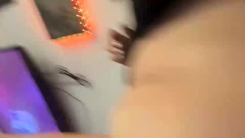 Snapshot of shelbsss17 chatting on 31, 3, 2026 shelbsss17 online show from 31, 3, 2026