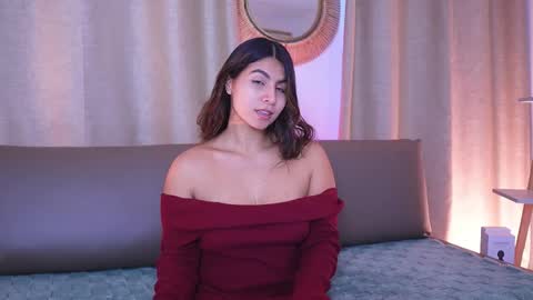 Snapshot of shelleymorell chatting on 11, 11, 2025 Transmission schedule Monday - Friday 715 am to 200 pm time Colombia online show from 11, 11, 2025