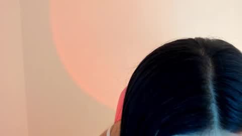   online show from 28, 10, 2025