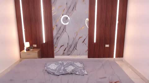 shena_nomy1 online show from 3, 2, 2026