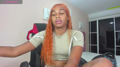 shenielxxx online show from 10, 9, 2025