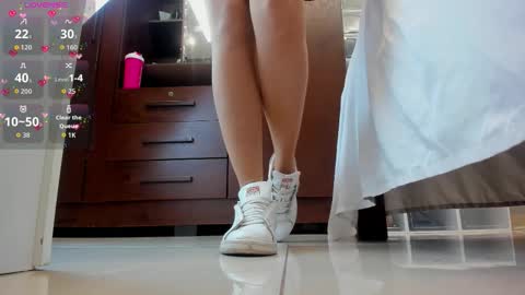 Snapshot of sherilkwang_ chatting on 24, 10, 2025 .. Sherilk .. online show from 24, 10, 2025