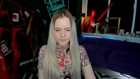 Snapshot of sherributlers chatting on 10, 5, 2026 Sweet Sherri online show from 10, 5, 2026