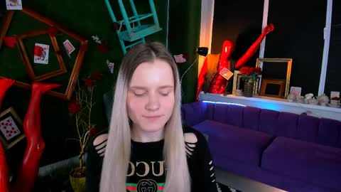 Snapshot of sherributlers chatting on 15, 5, 2026 Sweet Sherri online show from 15, 5, 2026