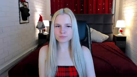 Snapshot of sherributlers chatting on 4, 6, 2026 Sweet Sherri online show from 4, 6, 2026