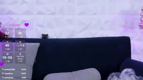 mia online show from 25, 1, 2025