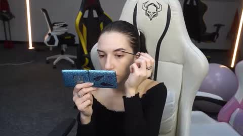 Sheryl online show from 4, 10, 2025