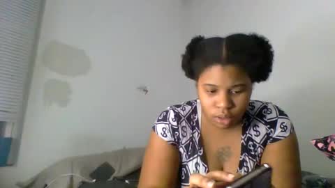 Snapshot of shiesty2thick chatting on 12, 1, 2025 EbonyFantasy online show from 12, 1, 2025