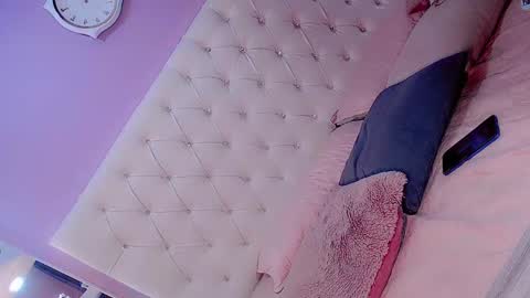 Snapshot of shiirleysweet chatting on 15, 12, 2024 shiirleysweet online show from 15, 12, 2024