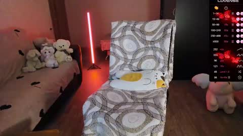 Snapshot of shimizyre chatting on 28, 10, 2025 Marta Violet online show from 28, 10, 2025