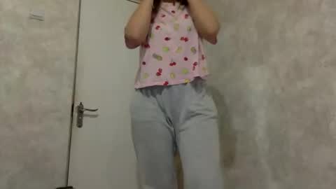 Jesica online show from 6, 11, 2025