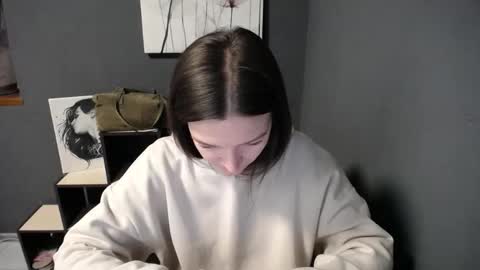 Jesica online show from 9, 4, 2026