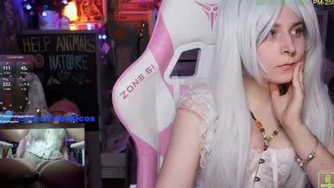 Im Lilu Rosenblum  Guys I have   ----Ill be glad to see you there online show from 20, 12, 2024