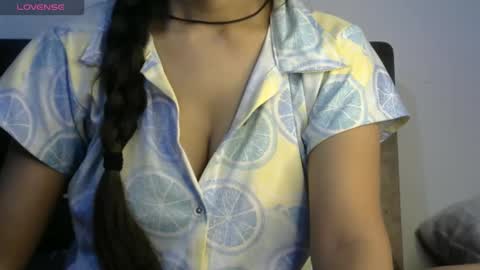 Snapshot of shiri_hot chatting on 15, 9, 2025 Siri online show from 15, 9, 2025