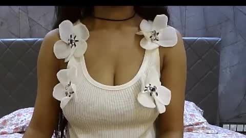 Snapshot of shiri_hot chatting on 21, 11, 2025 Siri online show from 21, 11, 2025