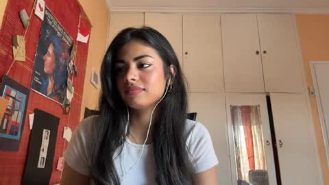 Karin online show from 14, 4, 2026