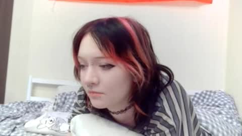 Snapshot of shirleyboulet chatting on 11, 2, 2026 Luna online show from 11, 2, 2026