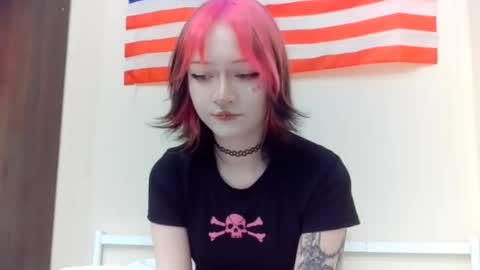 Snapshot of shirleyboulet chatting on 23, 2, 2026 Luna online show from 23, 2, 2026